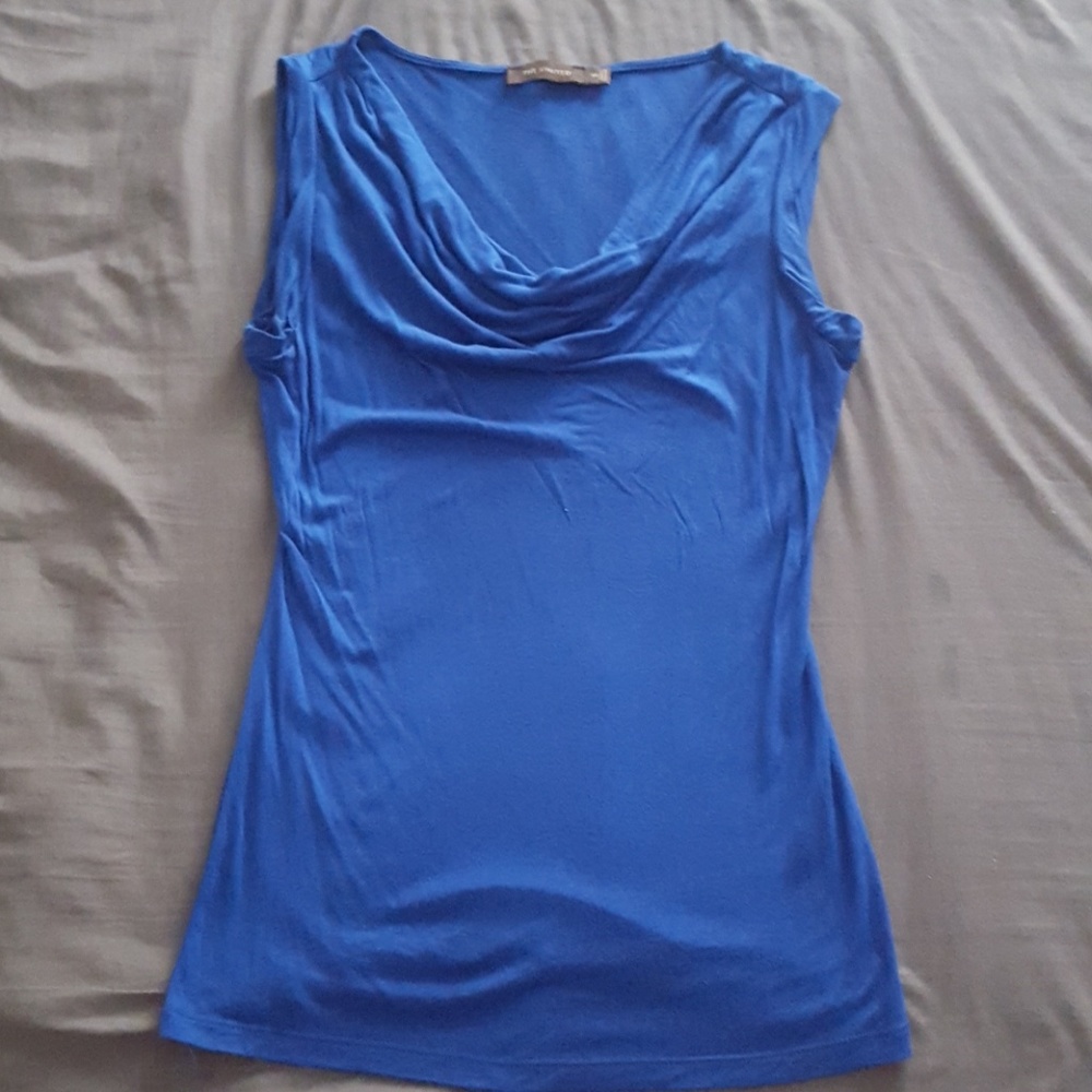 Limited sleeveless royal blue shirt xs
